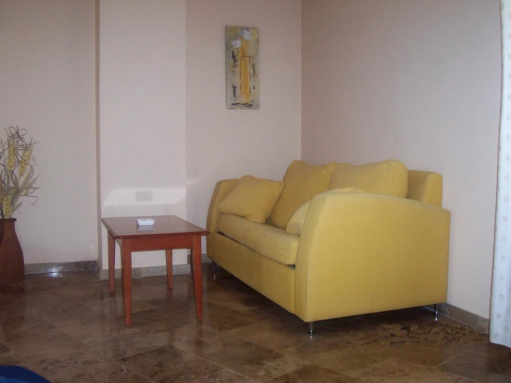 לוסנה Hotel Al-Yussana מראה חיצוני תמונה